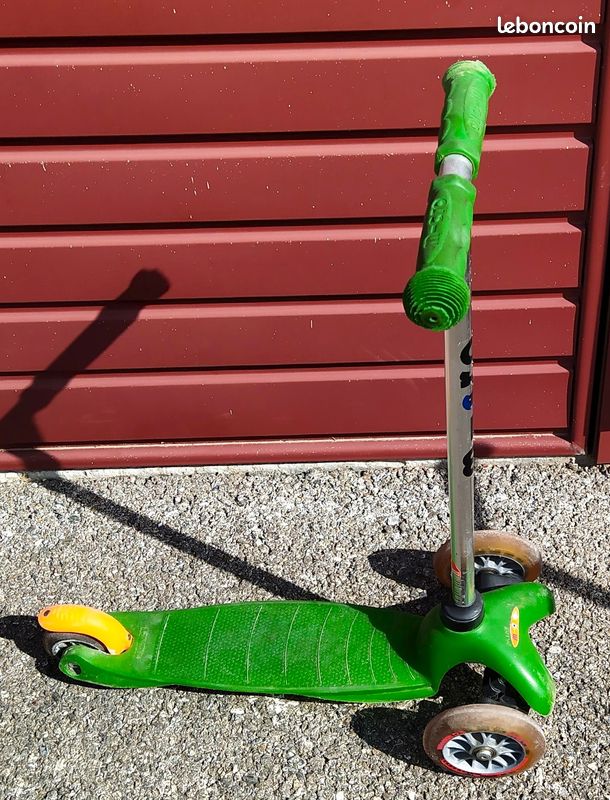 Trotinette authentique Mini-Micro 1-4 ans (image 1)