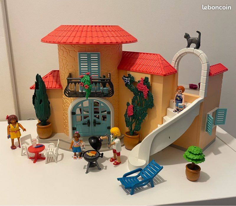 Villa playmobil Familly fun villa de vacances (image 1)