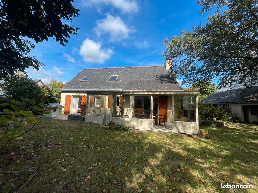 Maison 7 pièces 130 m² · à Ploeren · 130 m² · 440 000 €