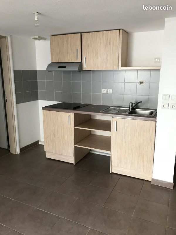 Appartement 3 pièces 54 m² · à La Seyne-sur-Mer · 54 m² · 805 €