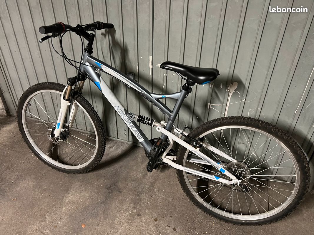 VTT Nakamura 26 pouces Action Tout Suspendu Vélos