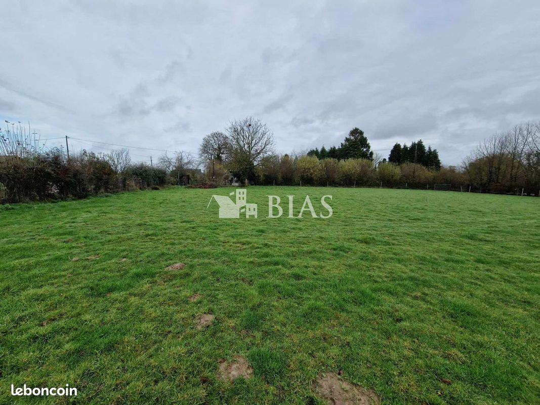 Terrain 1329 m² · à Honfleur · 1 329 m² · 138 000 €