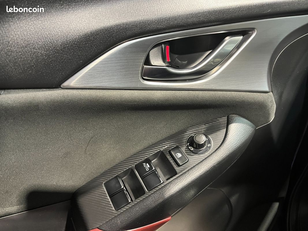 MAZDA CX-3 1.5L Skyactiv-D 105 CV 4x4 BVA6 Selection + BOSE + SIÈGES CHAUFFANTS + CAMÉRA + BLUETOOTH (image 21)