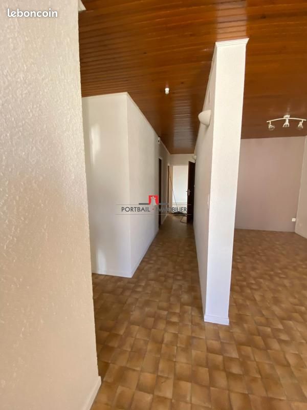 Appartement 3 pièces 103 m² - Blaye 33390 (image principale 7)