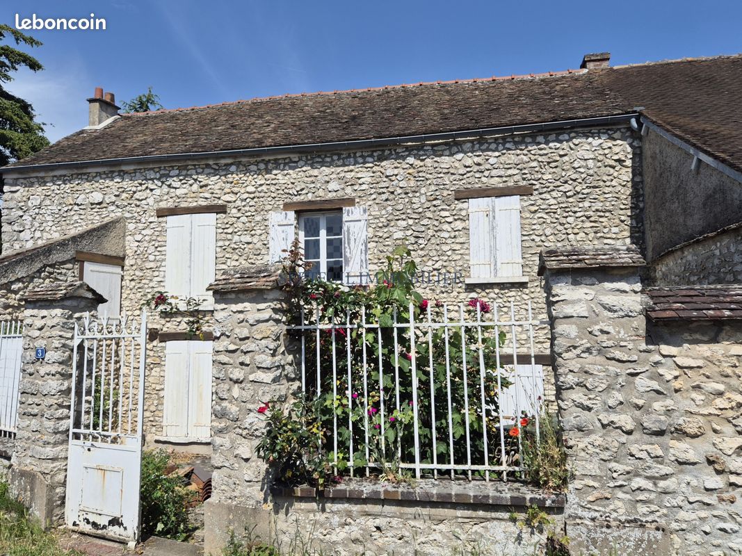 Maison 4 pièces 101 m² · à Septeuil · 101 m² · 156 750 €