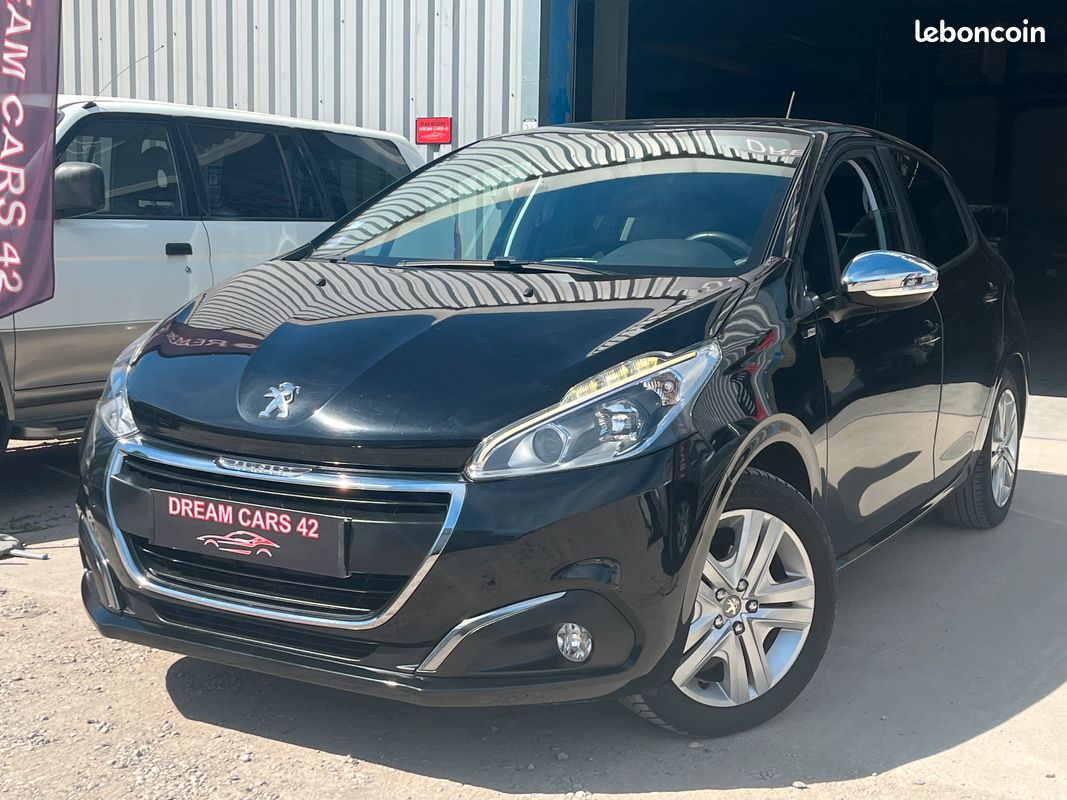 Peugeot 208 1.2 vti 82cv phase 2 107906km 2016 (image 1)