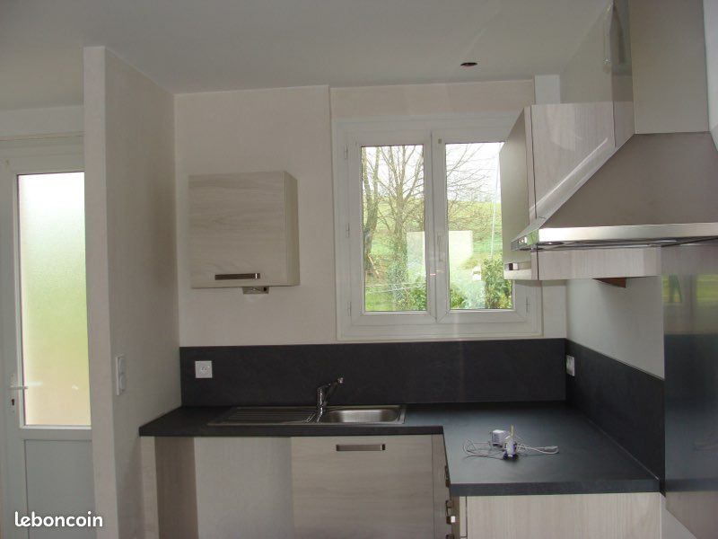 Maison 3 pièces 68 m² · à Les Epesses · 68 m² · 695 €