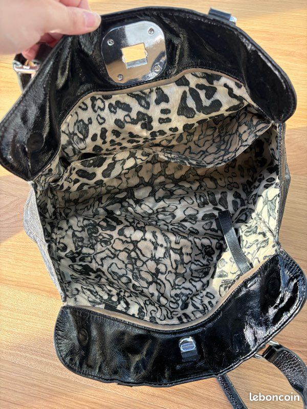 Sac Longchamp cuir noir verni (image 3)