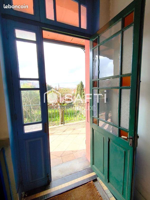 Maison 7 pièces 285 m² (image 2)