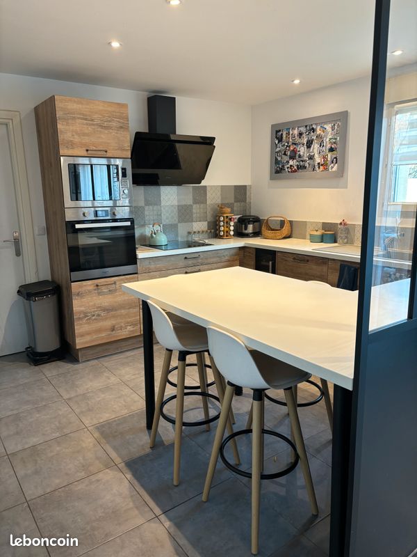 Maison 5 pièces 125 m² · à Mellecey · 125 m² · 1 500 €