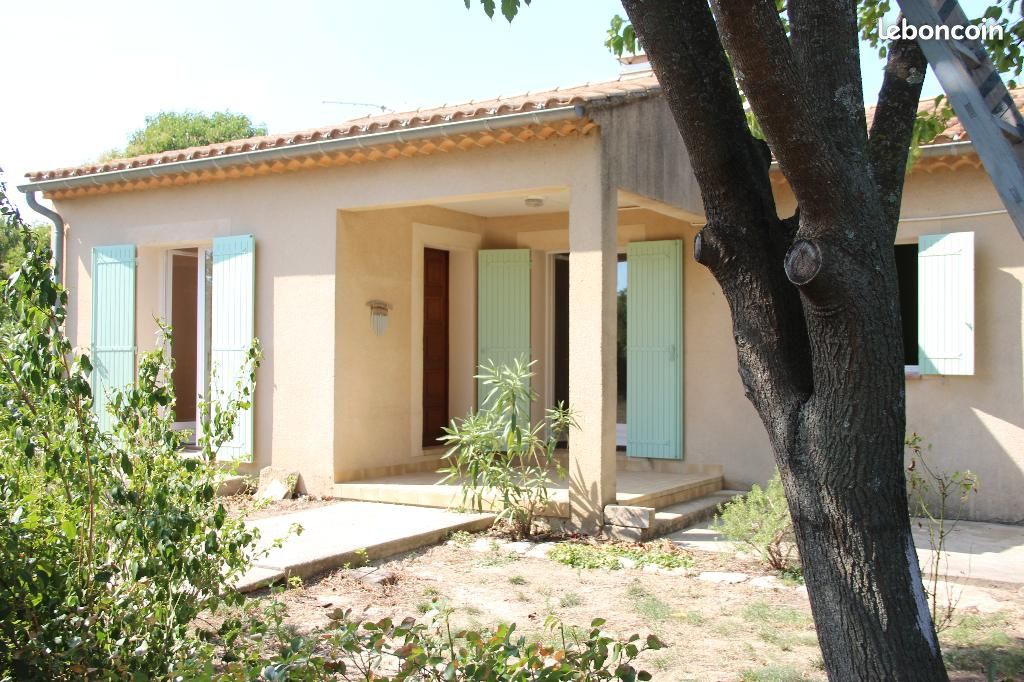 Maison 4 pièces 97 m² · à Cheval-Blanc · 97 m² · 1 080 €/mois