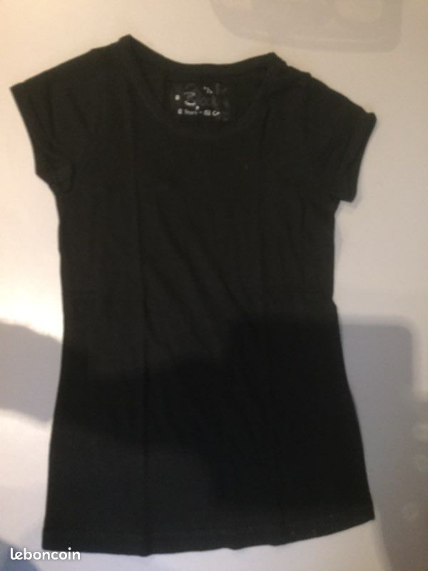 Teeshirt fille noir taille 12 ans (image 1)