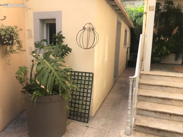 Immeuble 15 pièces 380 m² (image 13)