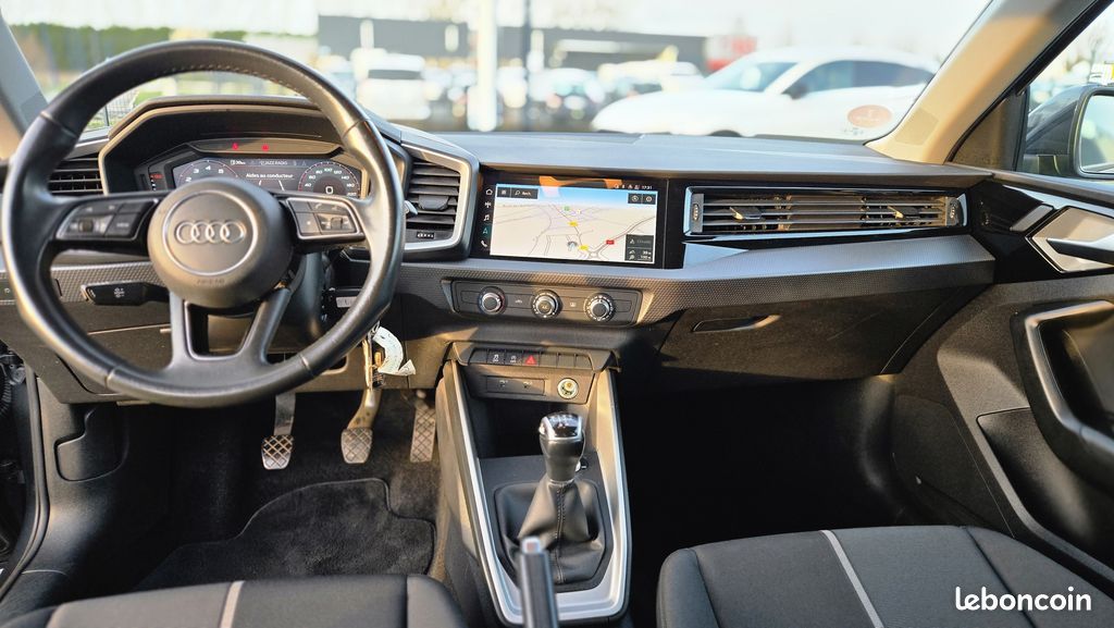 Audi A1 Sportback 25 TFSi 95 Business Line (image 4)