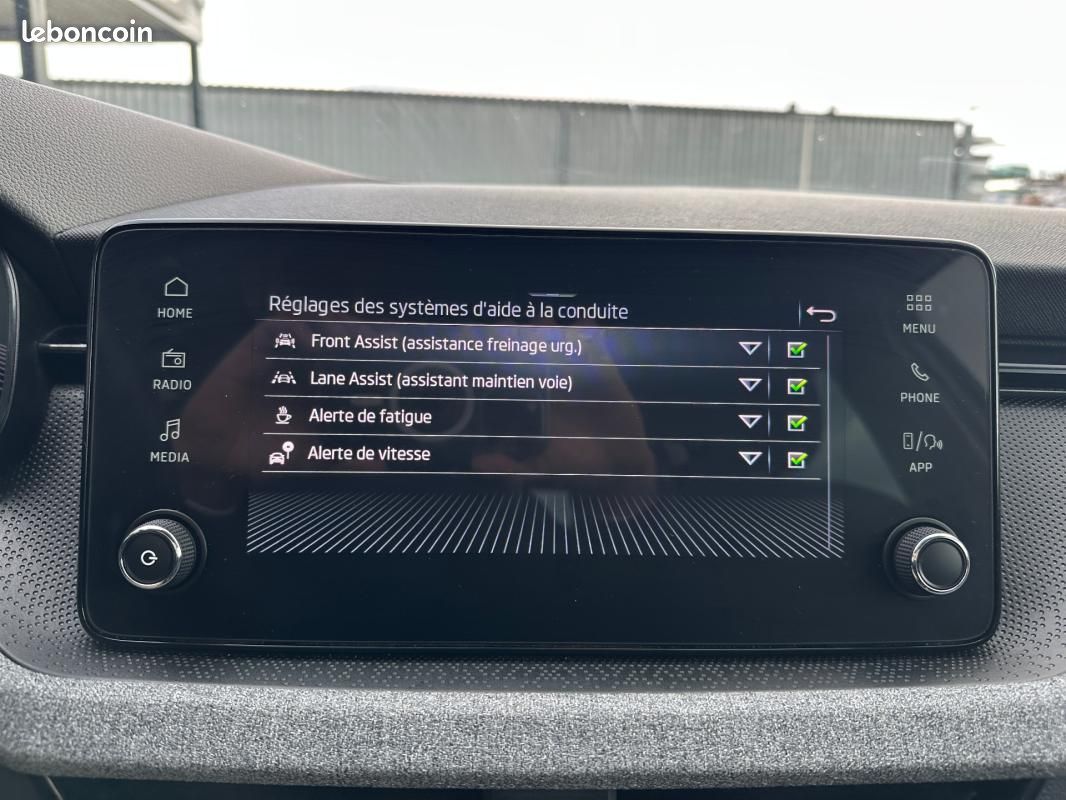 Skoda Scala 1.0 TSI Evo 2 116 ch DSG7 Selection (image 28)
