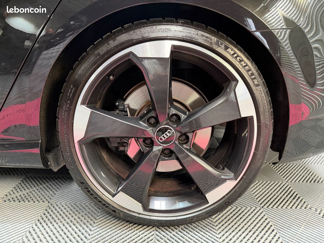 AUDI S3 SPORTBACK 2.0 TFSI 300ch Quattro S-Tronic 6 - NOIR PANTHERE / SUIVI COMPLET / PACK CARBONE (image 26)