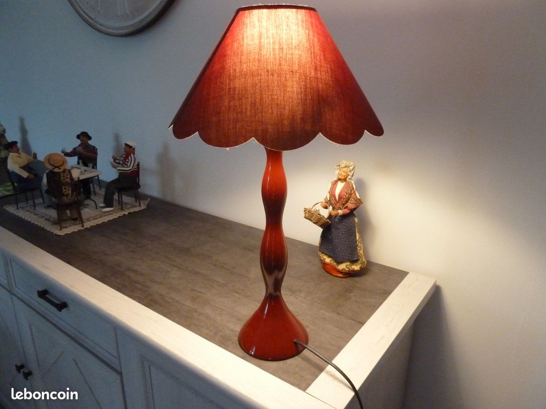 2 lampes de chevets pied en bois (image 1)