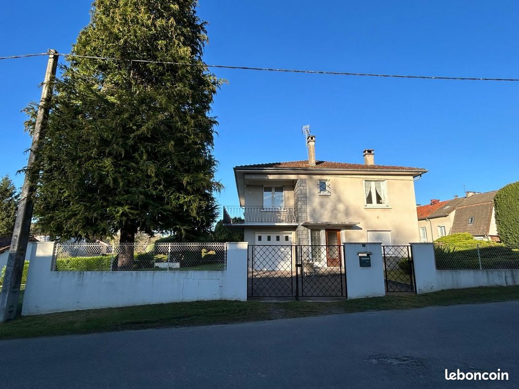 Maison 4 pièces 105 m² · à Le Rouget-Pers · 105 m² · 137 800 €