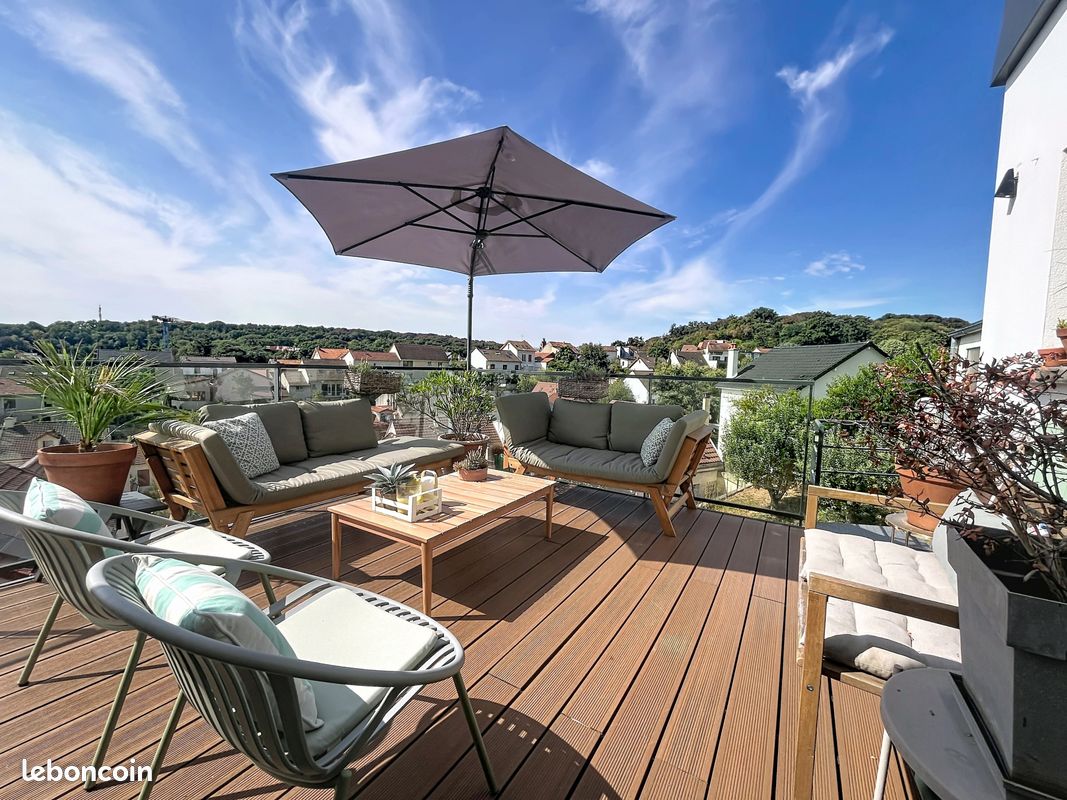 Maison 6 pièces 234 m² · à Le Plessis-Robinson · 234 m² · 1 250 000 €