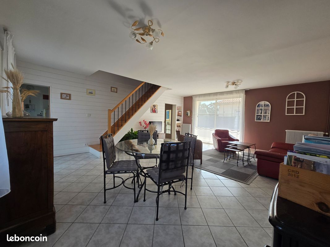 Maison 7 pièces 150 m² · à Léognan · 150 m² · 529 500 €