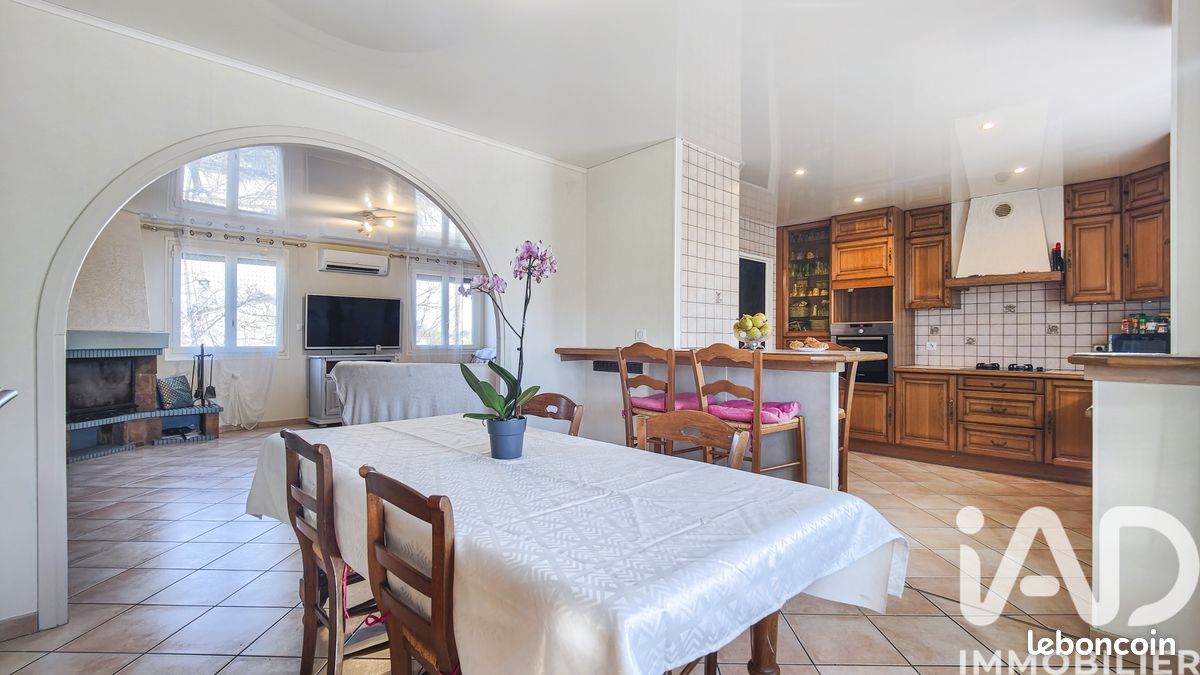 Maison 6 pièces 142 m² (image 3)