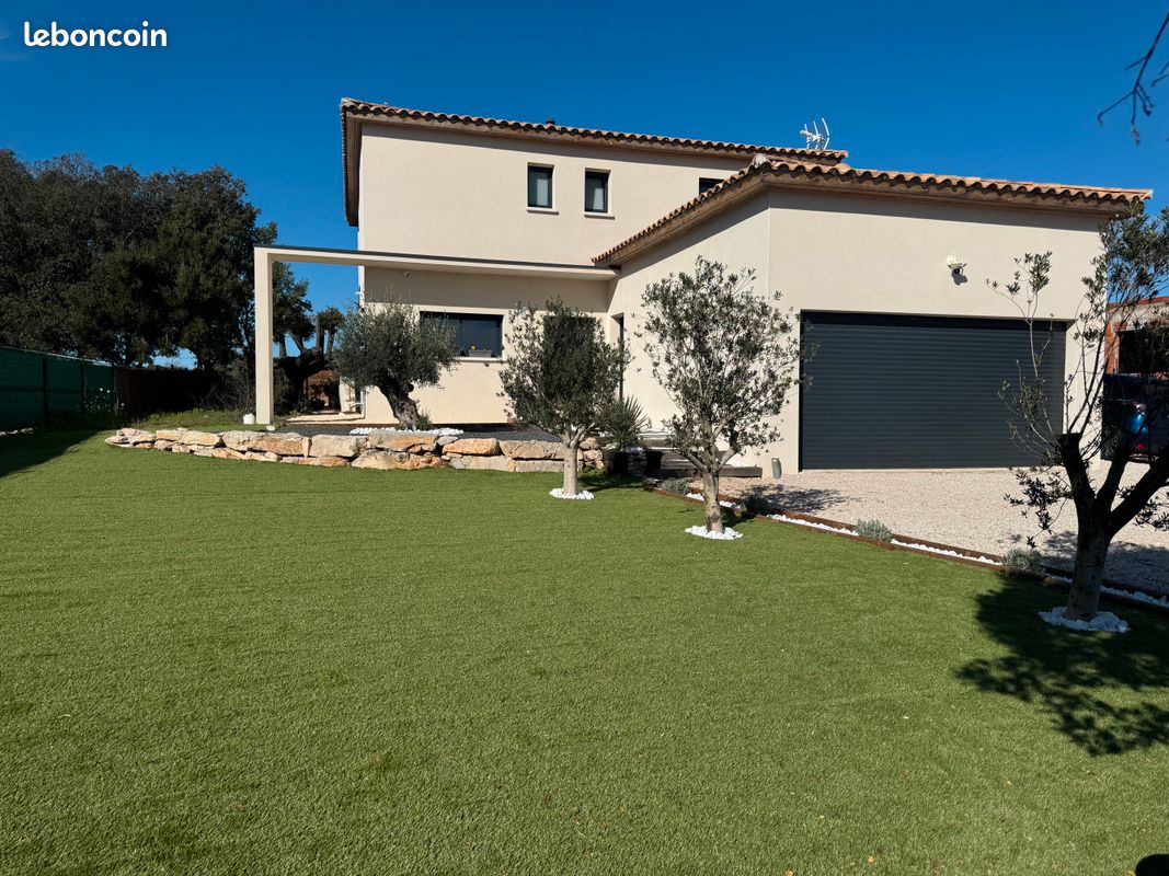 Maison 6 pièces 175 m² · à Viols-en-Laval · 175 m² · 720 000 €