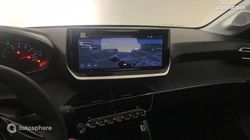 Peugeot 208 1.2 100ch Style S&S (image 19)