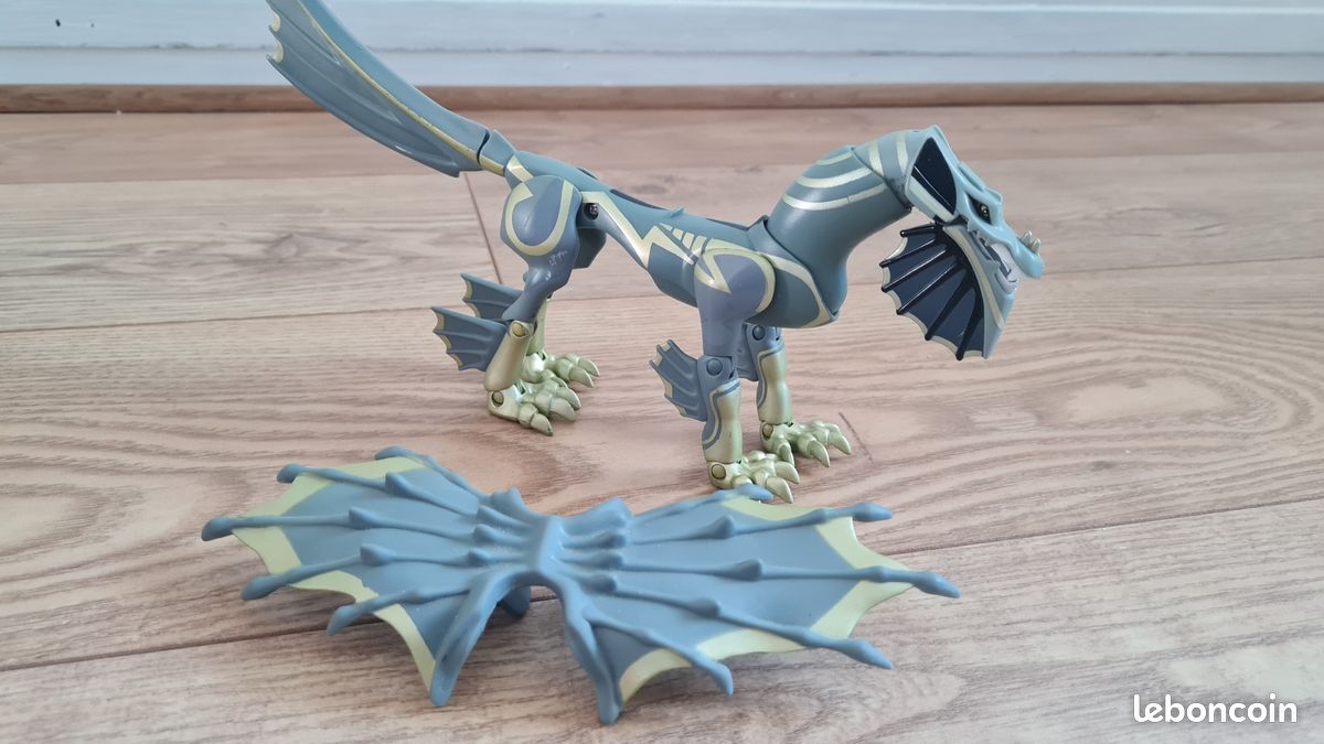 Dragon Booster Lansay Collection