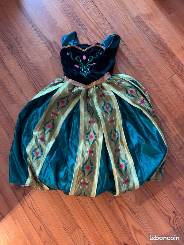 Robe Reine des neiges (image 1)
