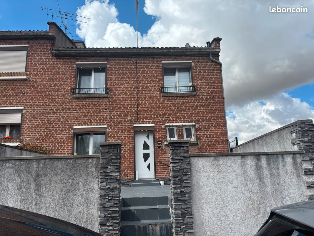 Maison 6 pièces 110 m² · à Bohain-en-Vermandois · 110 m² · 128 000 €
