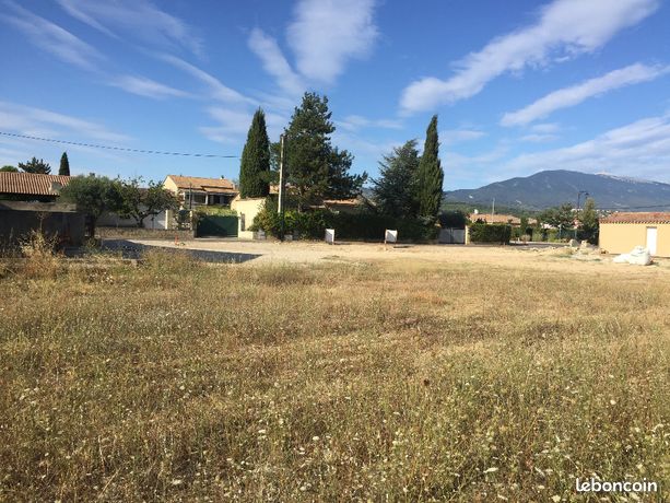 Terrain 950 m² Pernes Les Fontaines