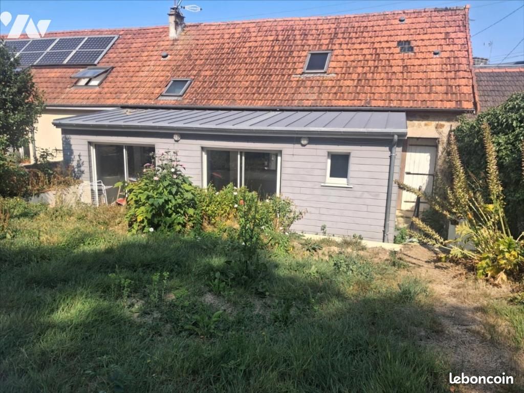 Maison 5 pièces 103 m² · à La Haye · 103 m² · 700 €