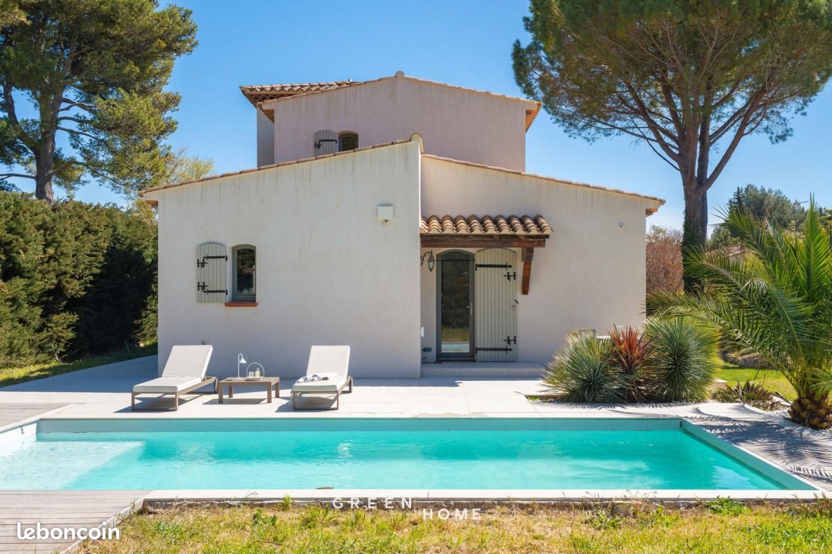 Maison 6 pièces 230 m² · à Marseille · 230 m² · 1 095 000 €