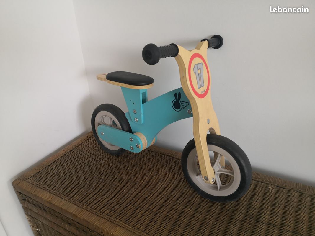Draisienne en bois (image 1)
