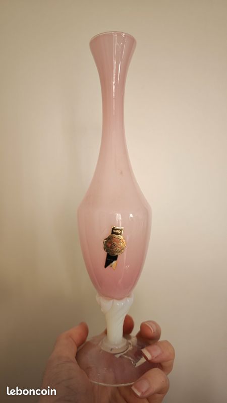 Vase Soliflore Opaline Vintage Rose Et Blanc - 25 Cm - Soufflé à La Main