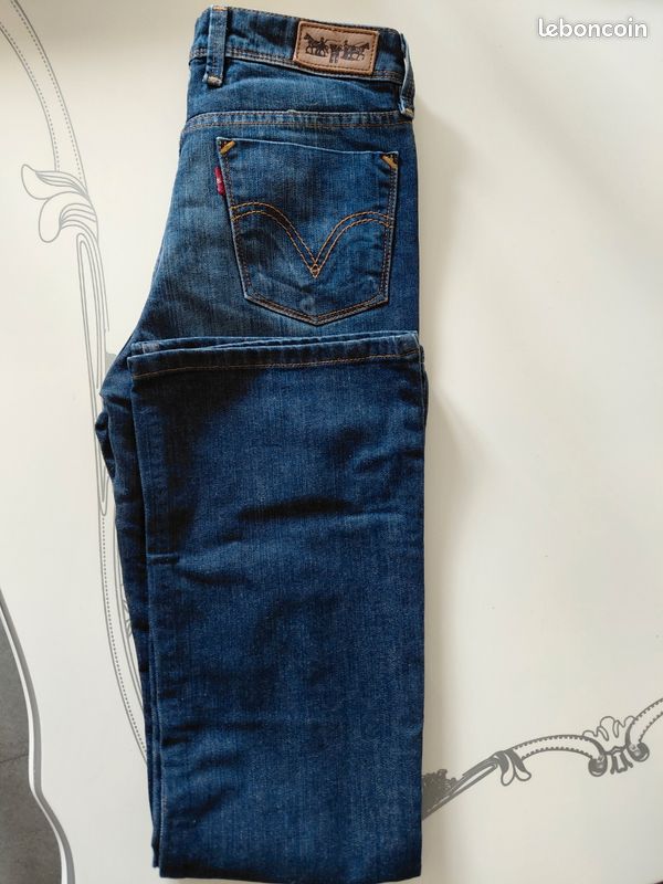Levi's (image 4)