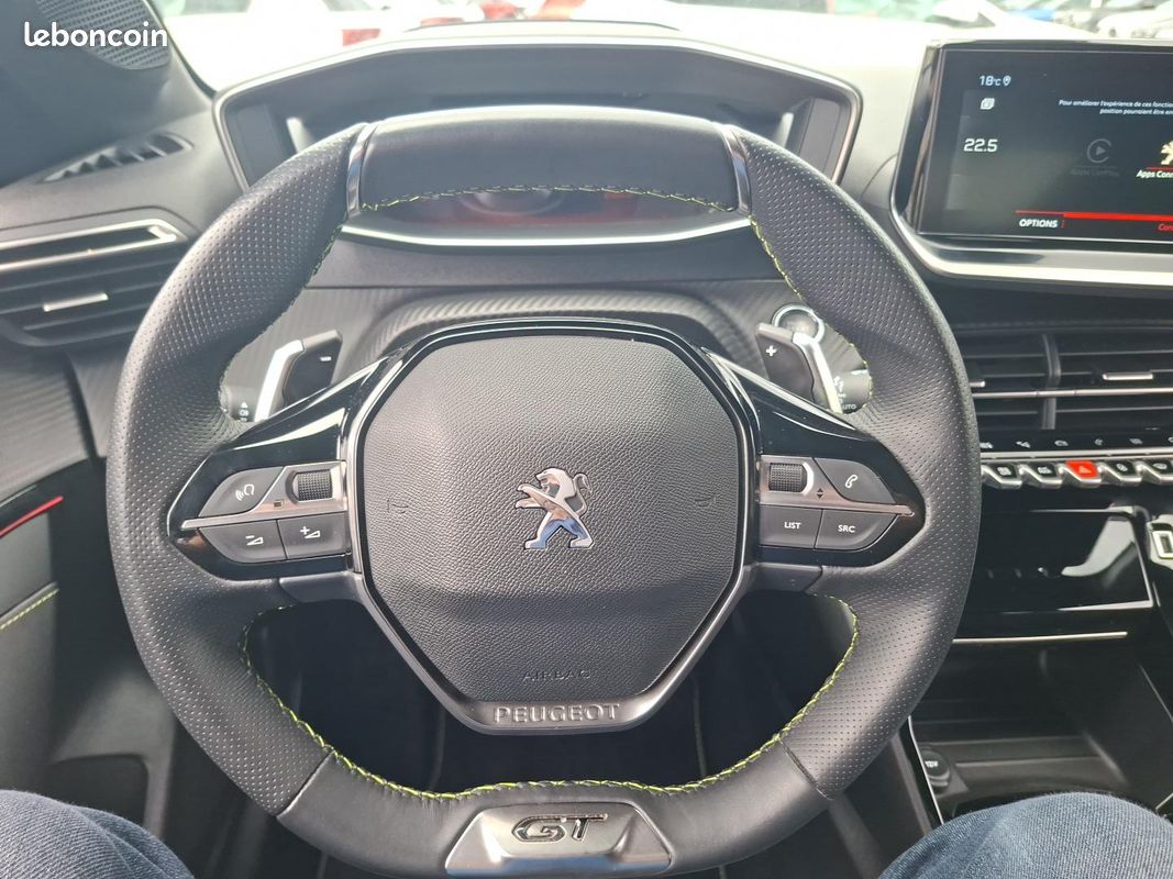PEUGEOT 208 PureTech 130 S&S EAT8 GT (image 16)