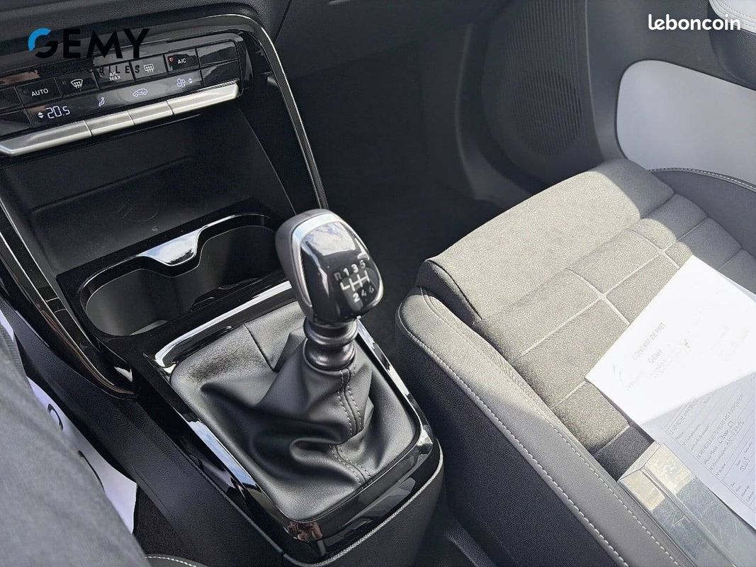 CITROEN C3 Turbo 100 ch Manuelle Max (image 16)