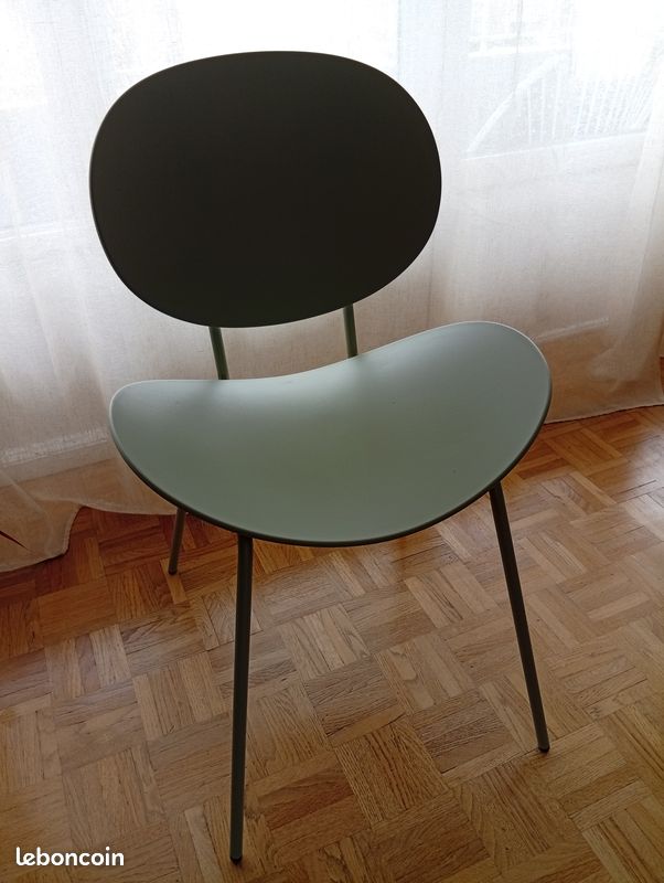 Chaise (image 1)