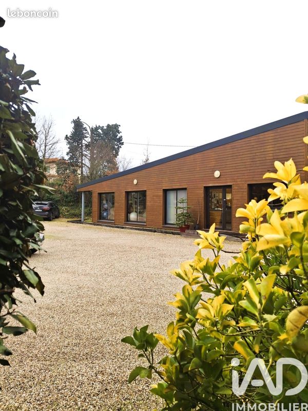 Immeuble 7 pièces 157 m² · à Montauban · 157 m² · 390 000 €