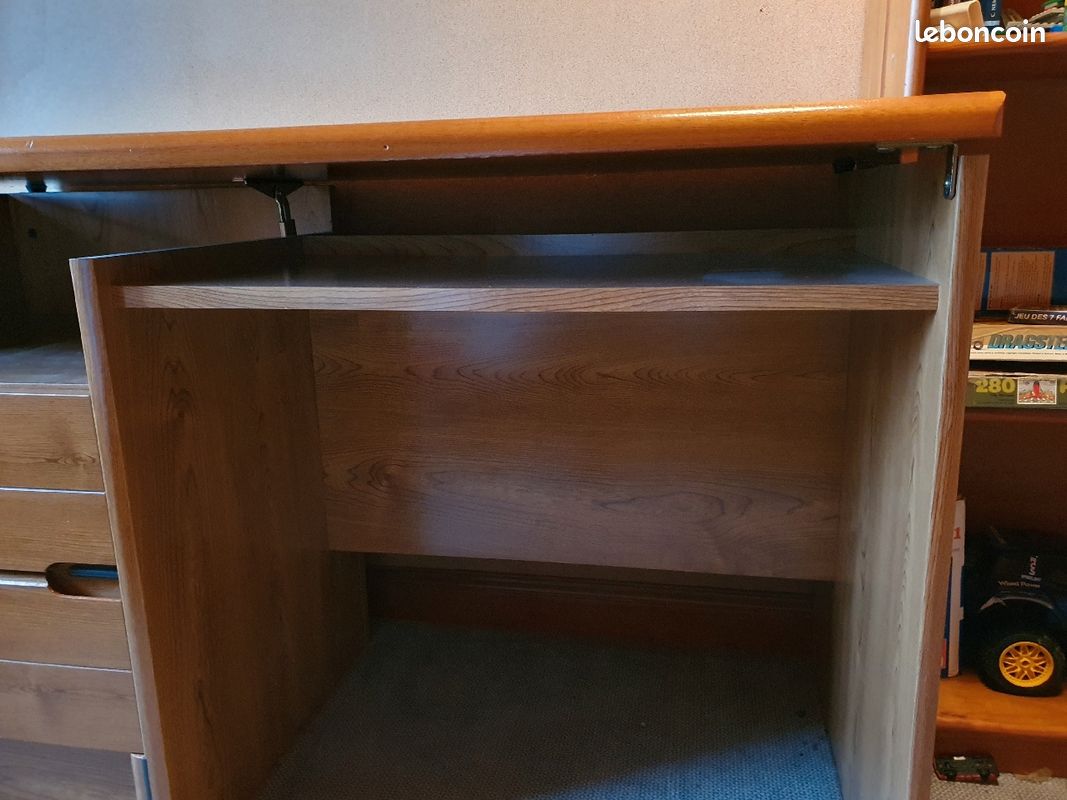 Bureau (image 4)