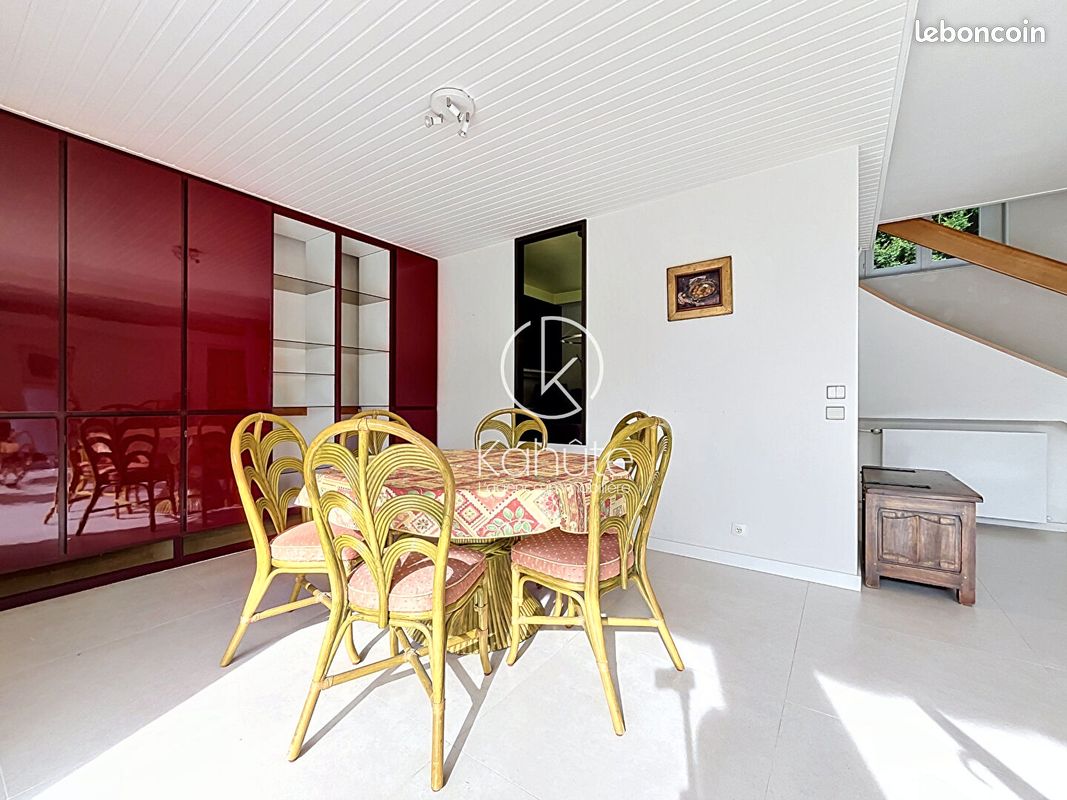 Maison 6 pièces 160 m² · à Saint-Cyr-au-Mont-d'Or · 160 m² · 650 000 €