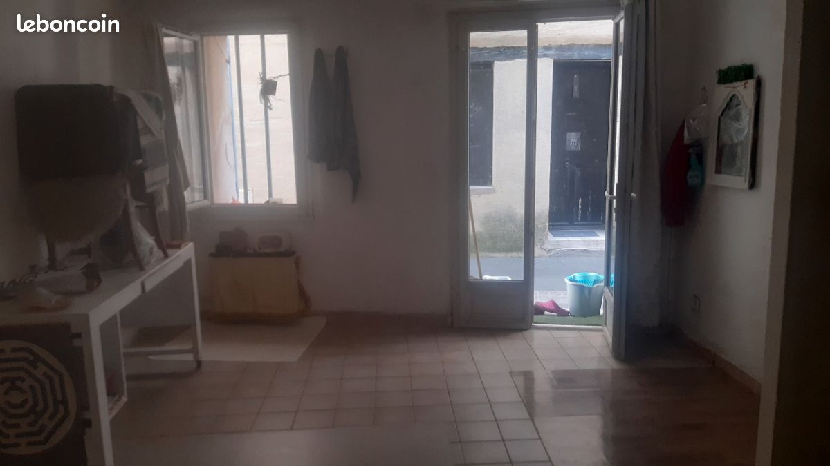 Appartement 2 pièces 36 m² · à L'Isle-sur-la-Sorgue · 36 m² · 325 €/mois