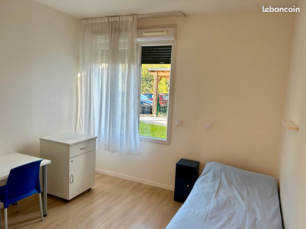 Appartement 1 pièce 20 m² · à Morangis · 20 m² · 570 €/mois