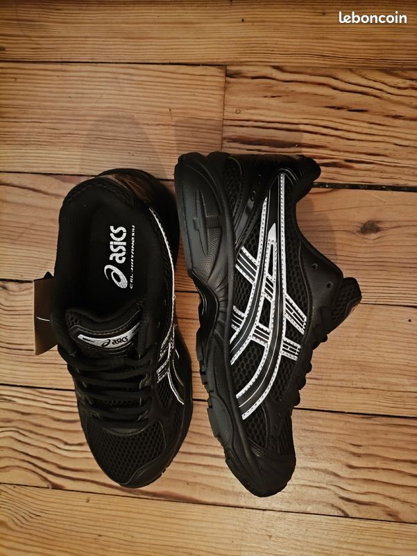 Chaussures (image 1)