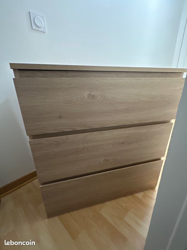 Commode IKEA (image 1)