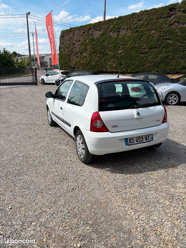 Renault Clio II GPL Campus 1.2i 60 (image 2)