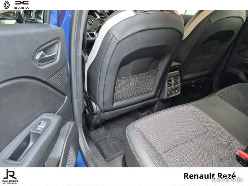 Renault Captur 1.6 E-Tech hybride 145ch Techno Fast Track (image 28)