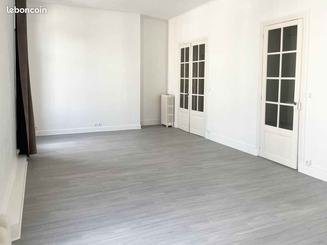 Appartement 5 pièces 111 m² · à Reims · 111 m² · 993 €/mois