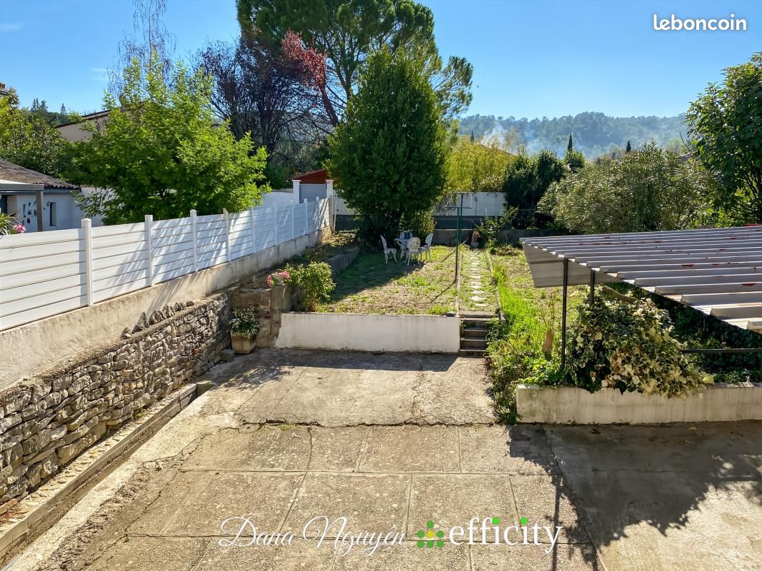 Maison 4 pièces 80 m² · à Saint-Julien-les-Rosiers · 80 m² · 135 000 €